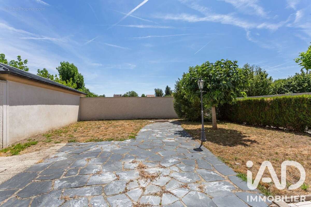 Maison 139 m² à Draveil  - photo 3