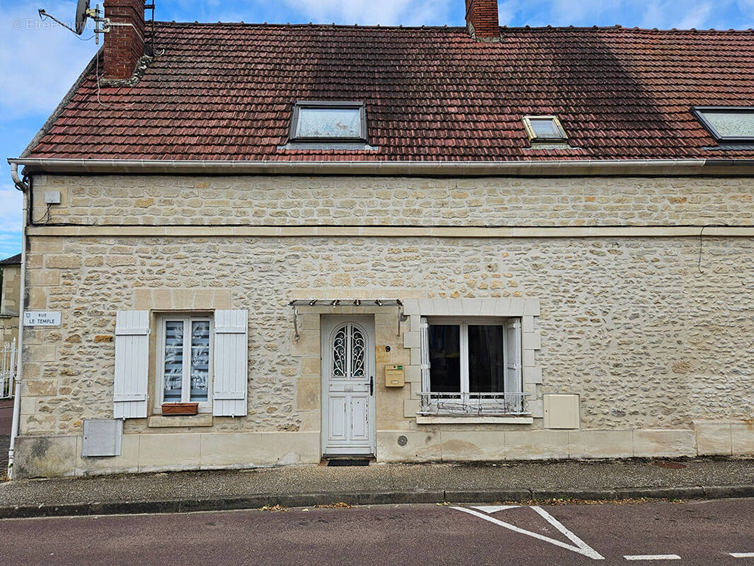 Maison à HONDAINVILLE