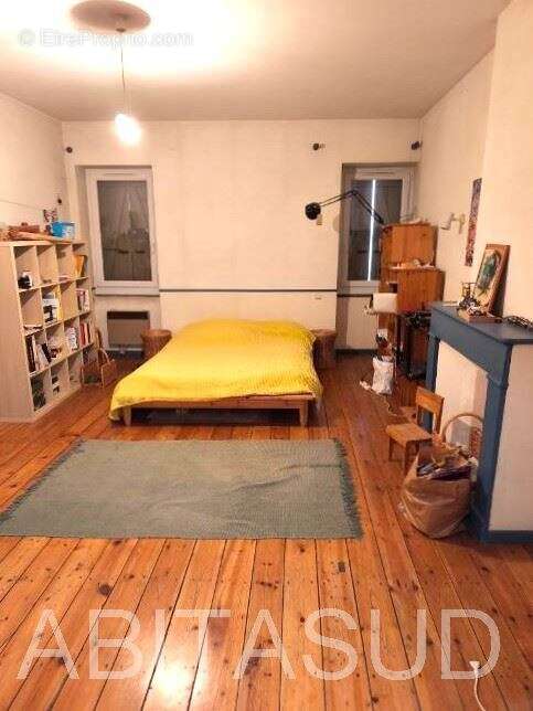 REALMONT Belle maison ancienne 242 m² beaux volumes 4 chambres - photo 7