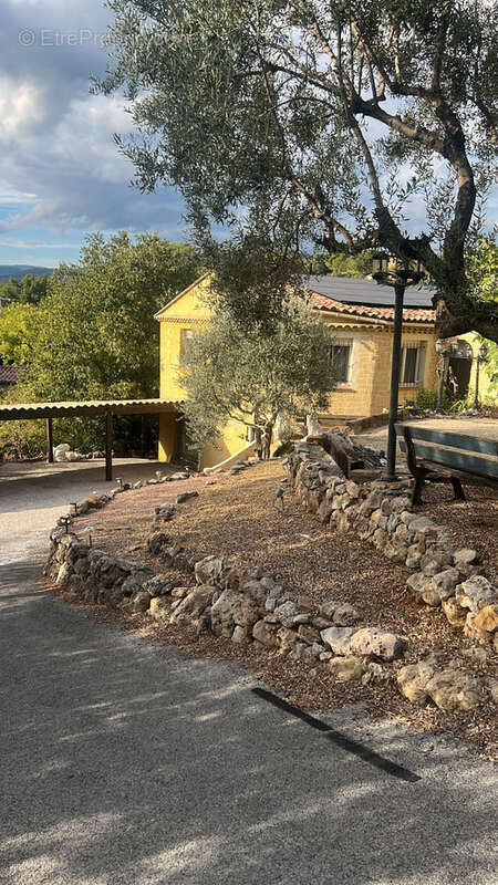 Maison à DRAGUIGNAN