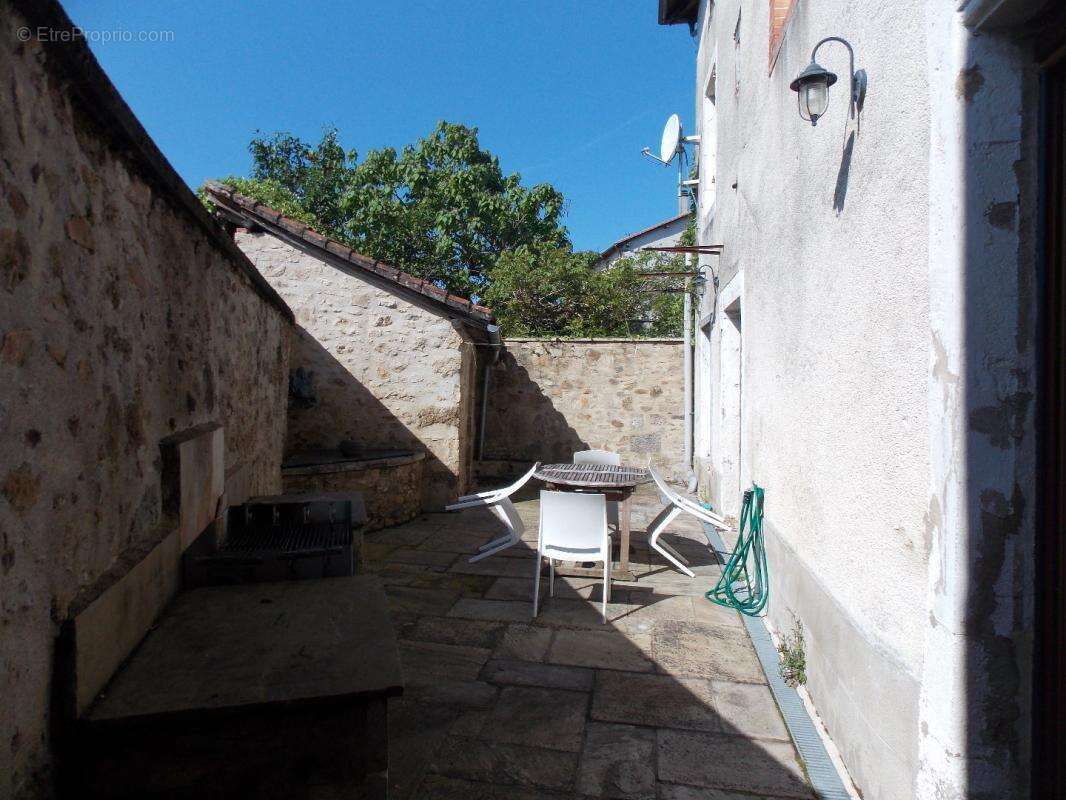 Maison à ROCHECHOUART