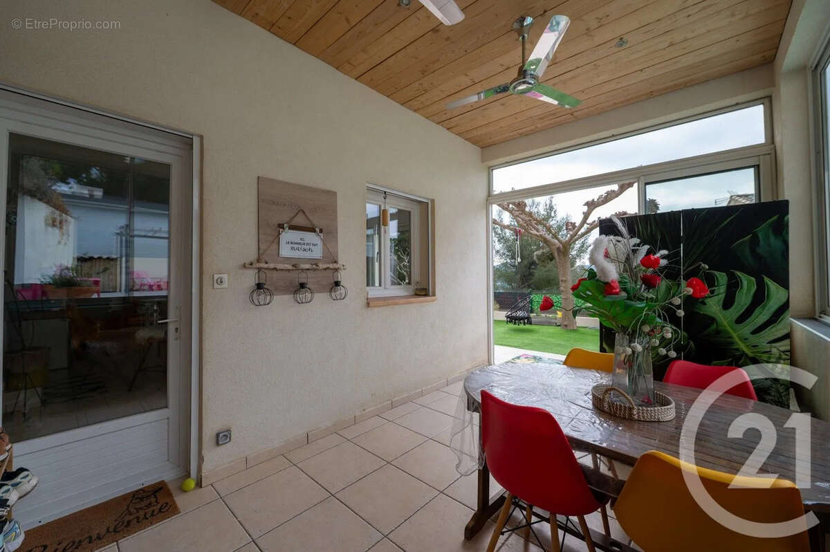 Maison à BORMES-LES-MIMOSAS