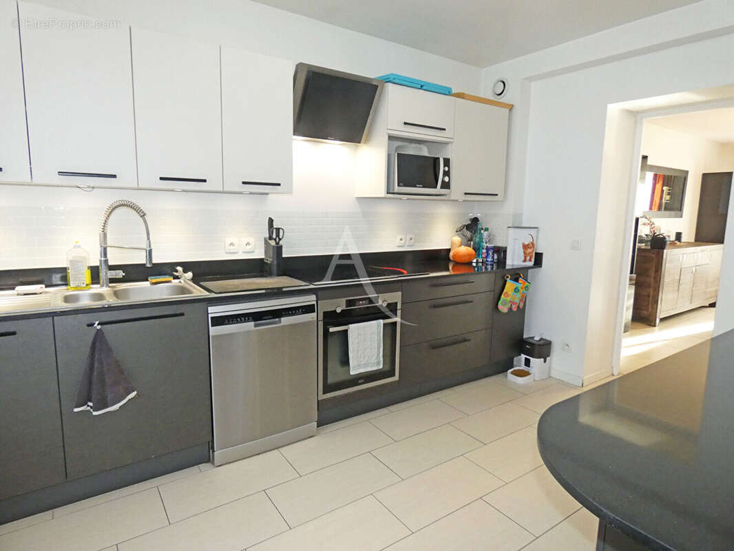 Maison à NEUILLY-SUR-MARNE