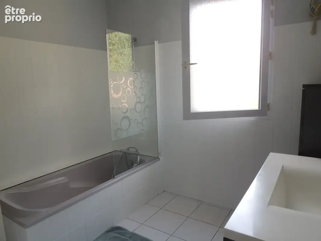 Maison plain pied, 3 chambres, 520 m2 de terrain - photo 9