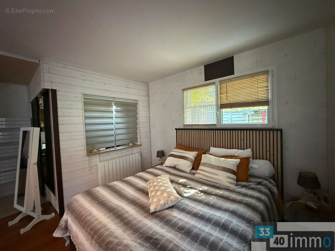 Villa 237 m2 - 5 chambres - mios - photo 7