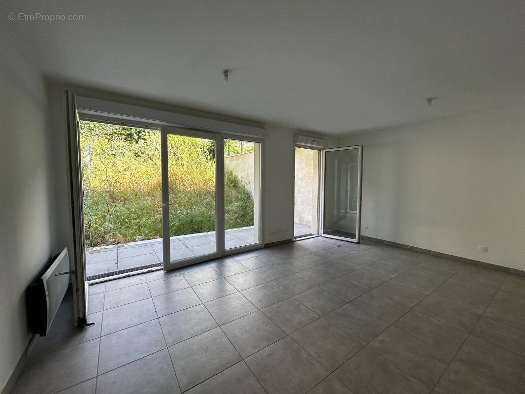 Appartement à MARSEILLE-9E