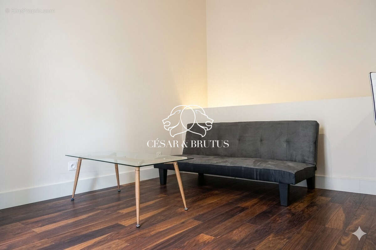 Appartement 487 m² à Lyon-8e  - photo 4