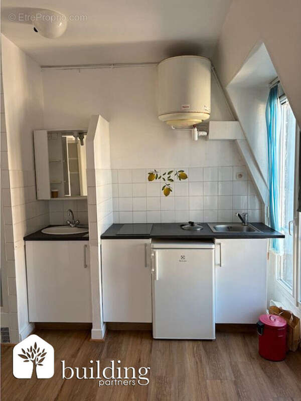Courcelles Wagram Paris 17ème - Studette 14 m² - photo 3
