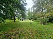 Terrain à LANGOIRAN