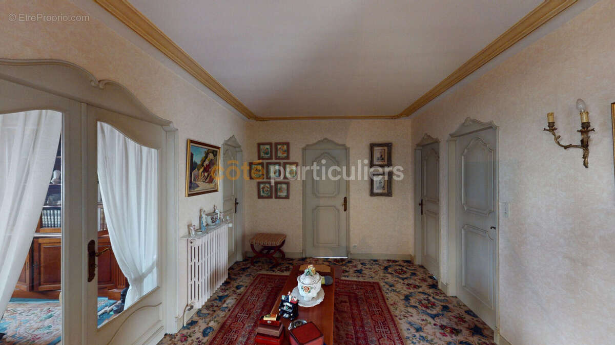 Maison à MORTAGNE-SUR-SEVRE