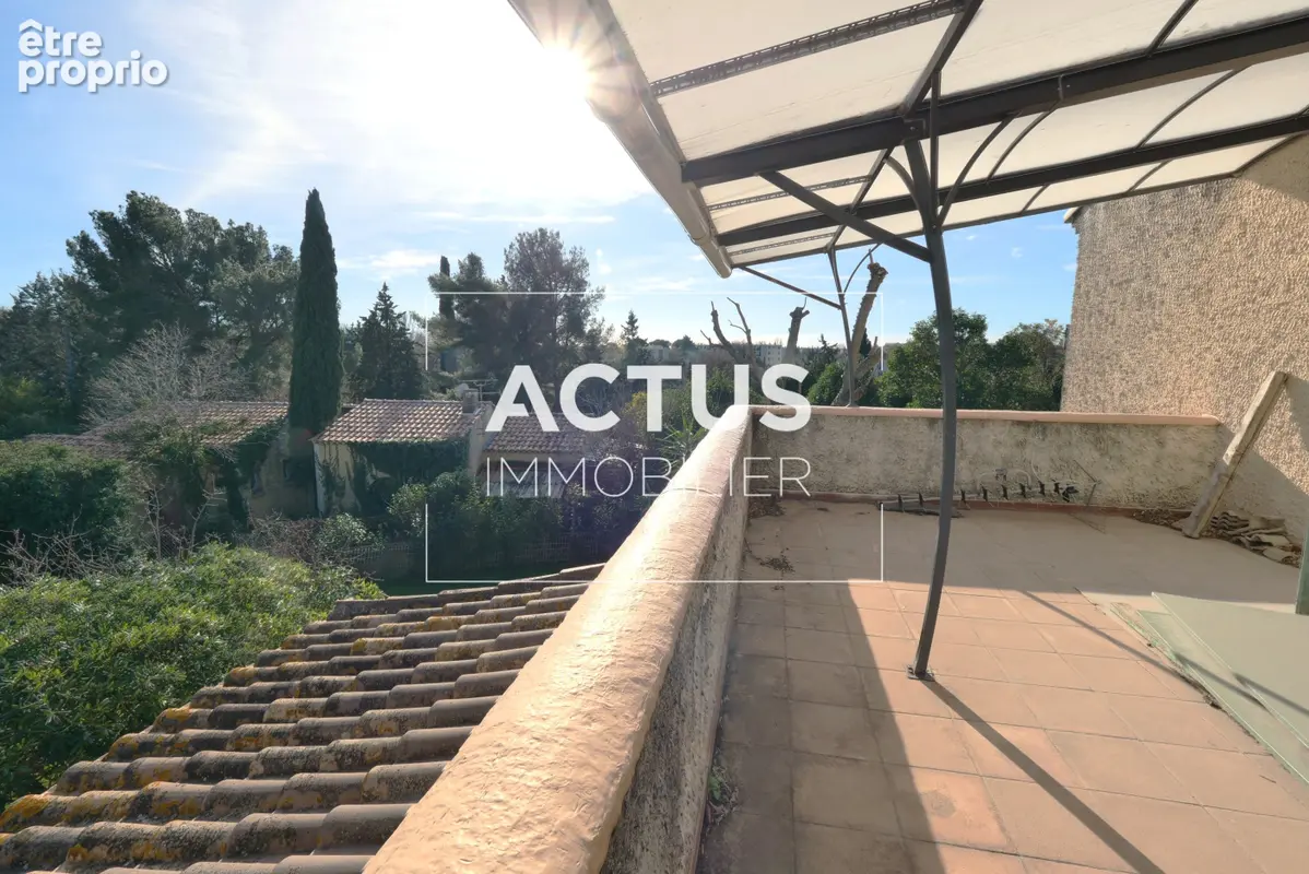 Maison 6 pièces 140 m² à vendre à Salon-De-Provence (13300) - photo 8