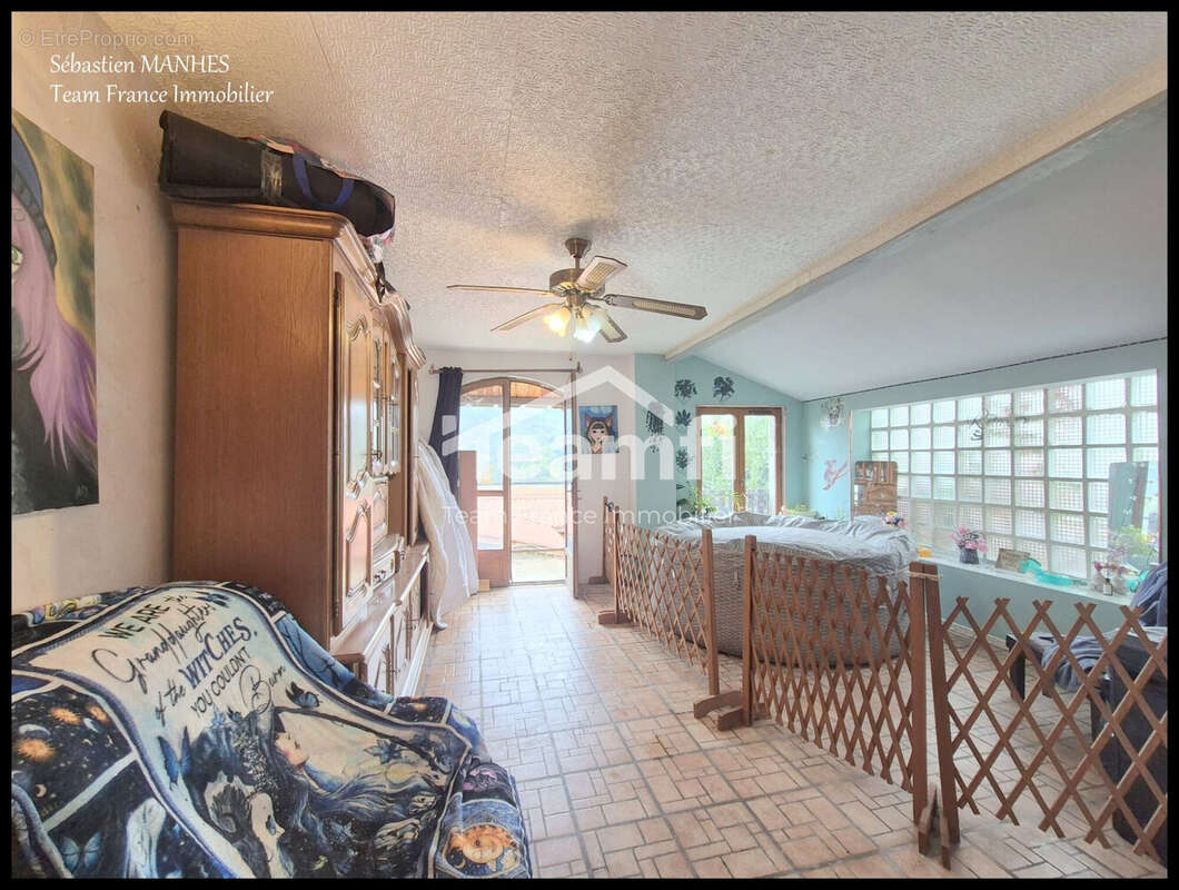 Appartement à THIERS