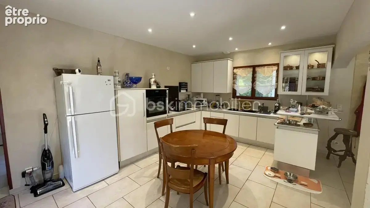 Magnifique propriété contemporaine sur 17000 m2 de terrain - photo 10