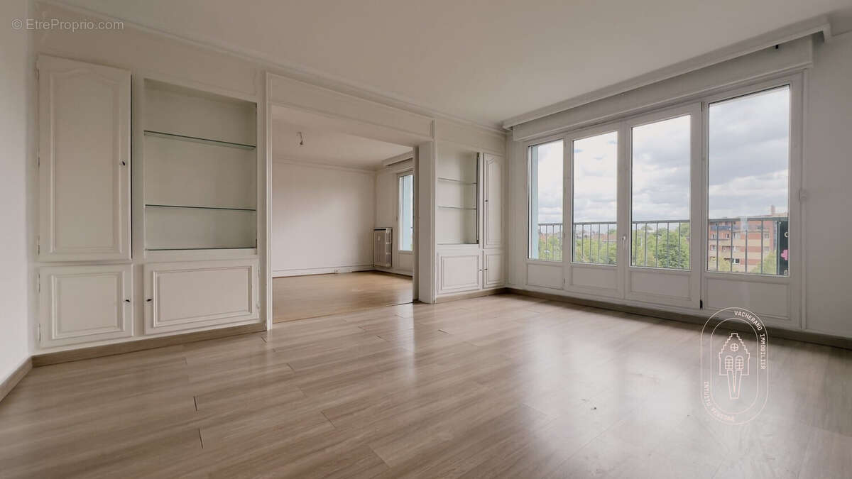 Appartement 125 m² à Tourcoing  - photo 2