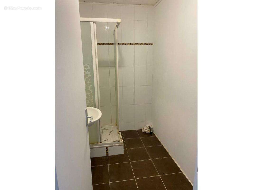 Appartement à LES CLAYES-SOUS-BOIS