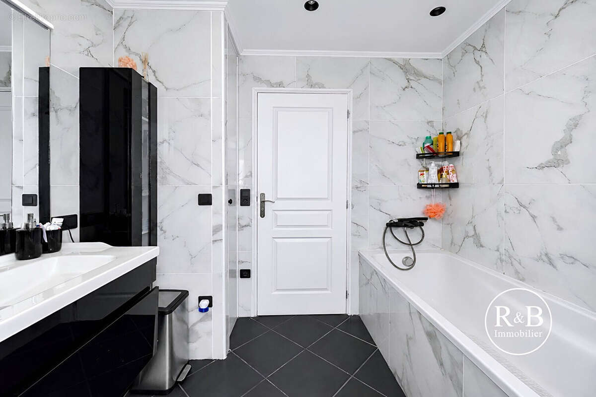 Maison Les Clayes Sous Bois 4 pièce(s) 74 m2 - photo 8