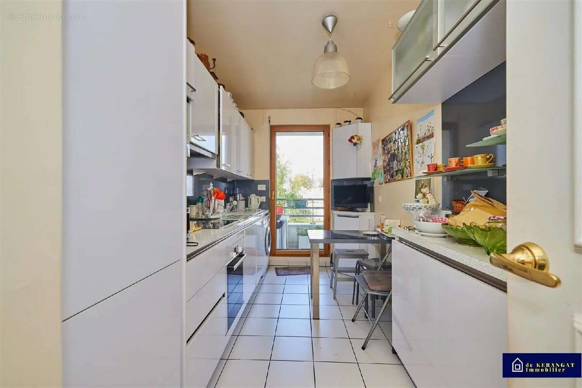 Appartement à LE PLESSIS-ROBINSON