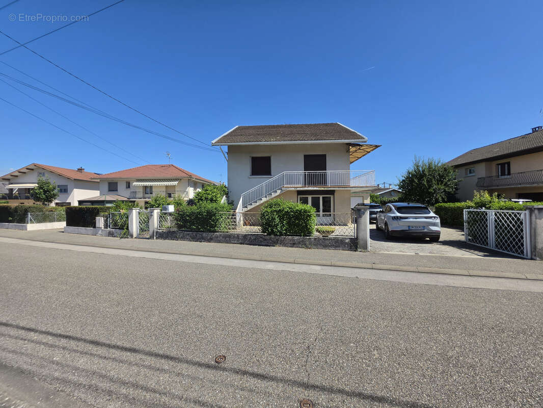 Investisseurs, saisissez une opportunité rare à bourg-en-bresse ! - photo 11