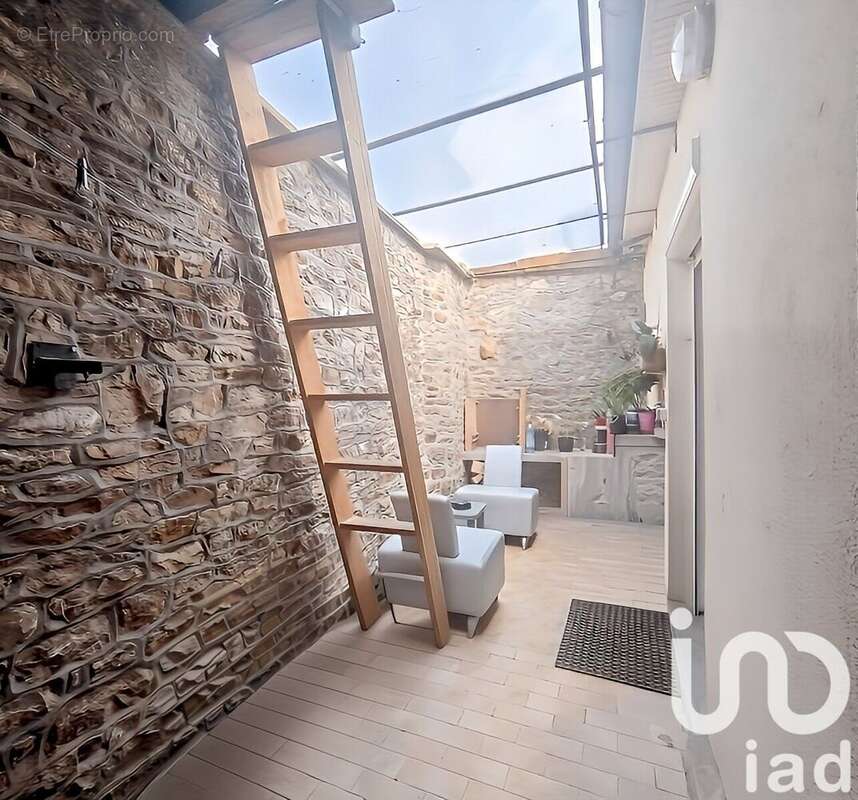 Photo 2 - Maison à VAL-D&#039;IZE