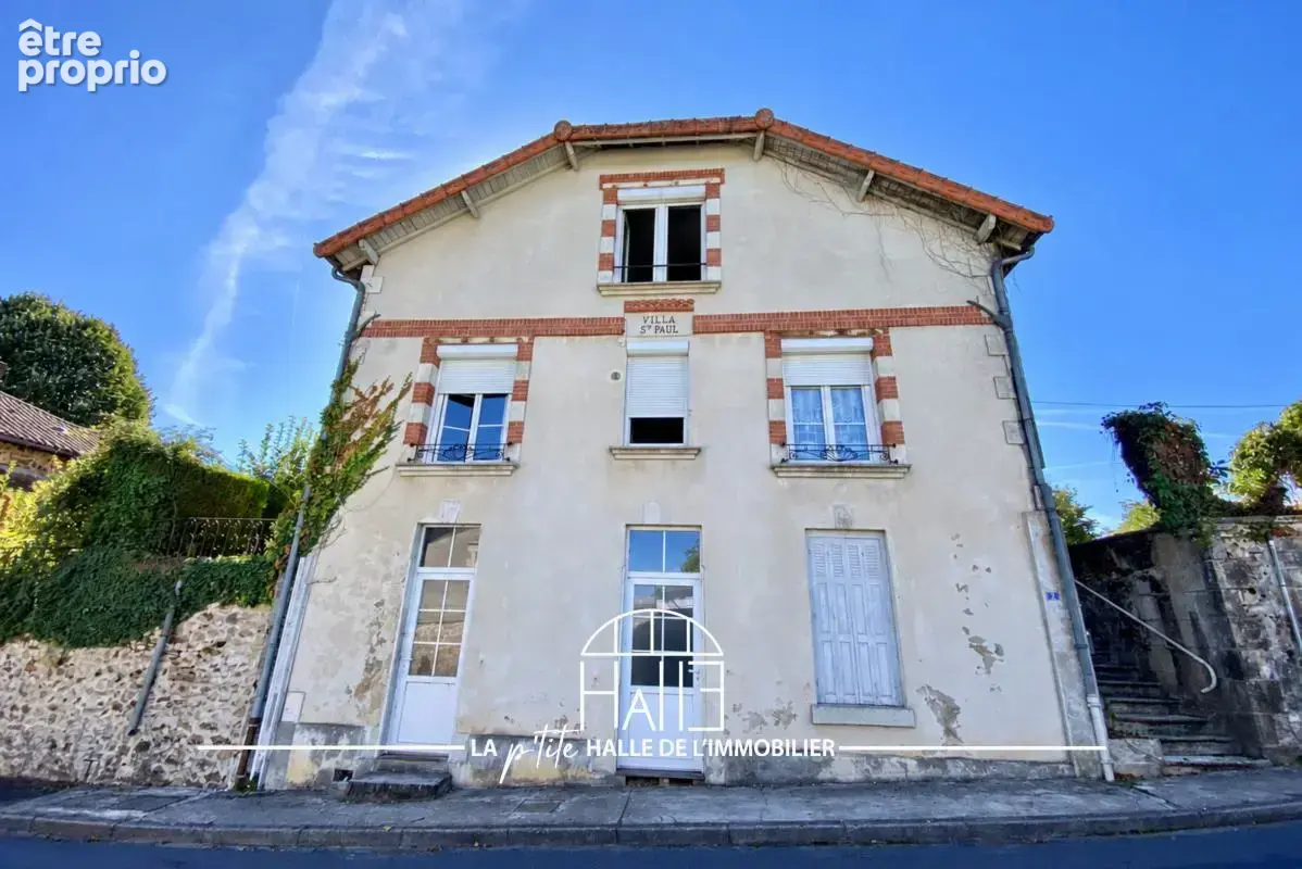 Maison à MASSIGNAC