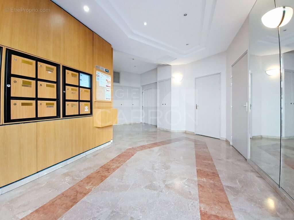 Appartement à LYON-7E