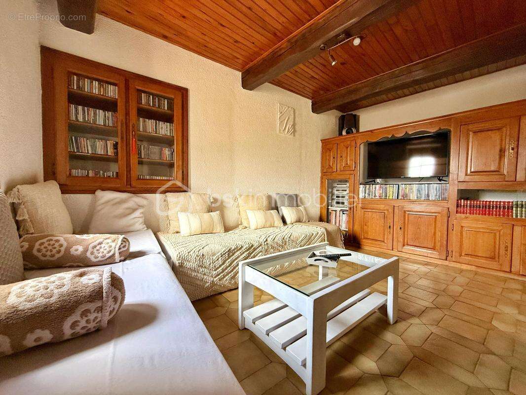 Maison de caractère r+2 – 140 m² – 7 pièces – t3 indépendant – charme & rentabilité - photo 12