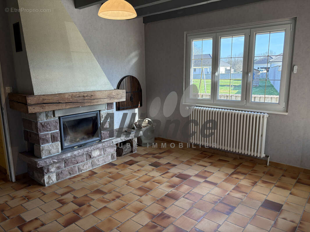 Maison à SAINT-SAUVEUR