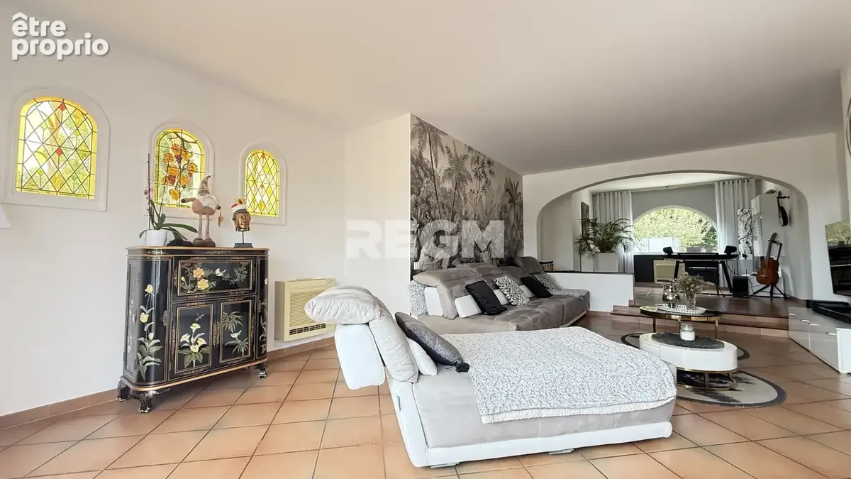 Maison d'architecte 211 m2 sur parcelle de 1780 M2 - photo 7