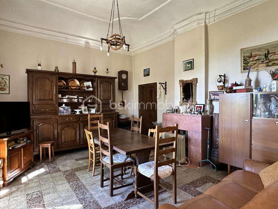 Maison à FORCALQUIER