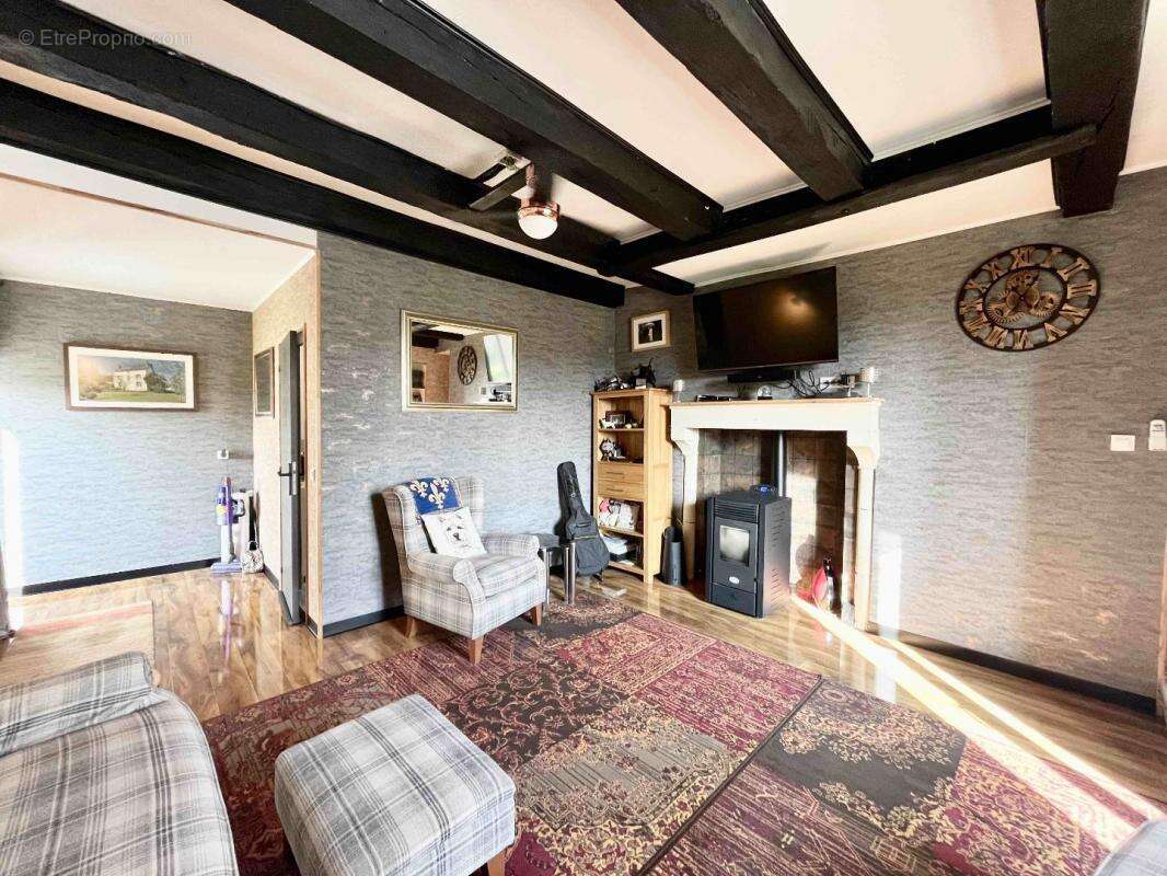 Maison à LE VIGEANT