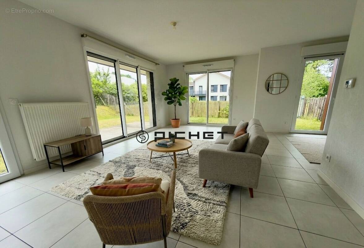 Appartement à CANEJAN