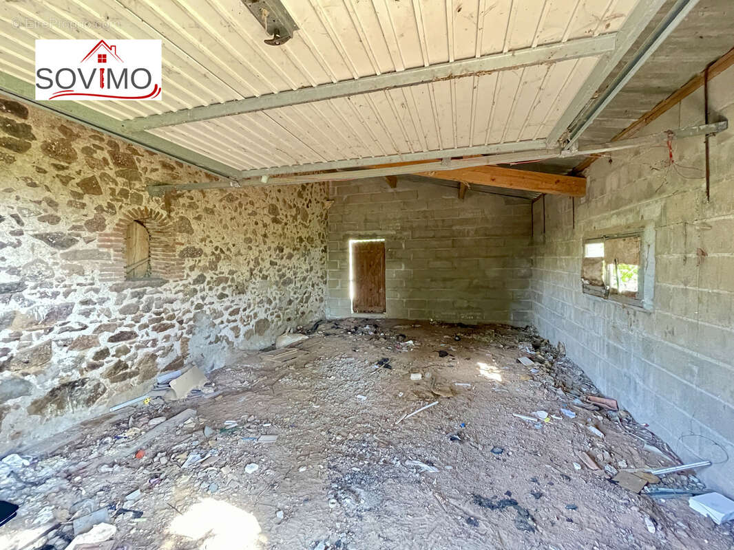 Maison à AVAILLES-LIMOUZINE
