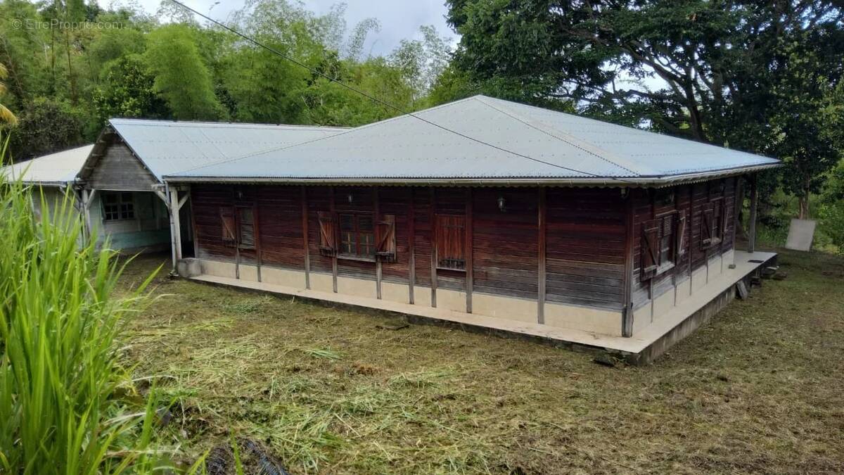 Maison à SAINT-PIERRE