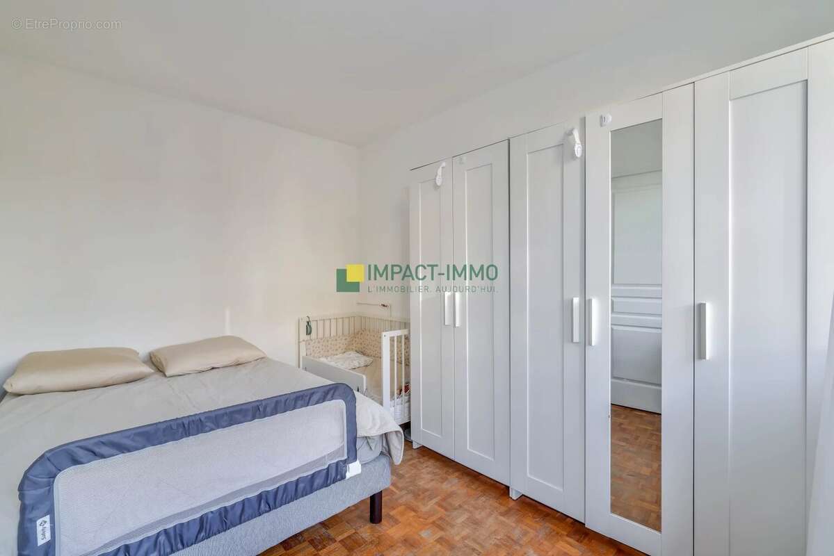Appartement à COLOMBES