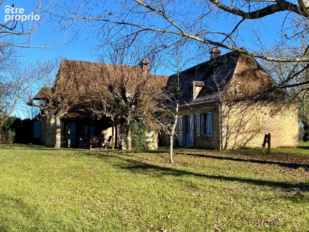 Belle maison en pierres avec piscine - photo 23