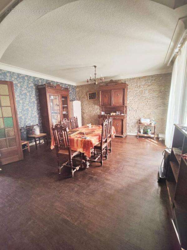 Maison de ville à Grenoble avec jardin, garage et dépendance de 80 m² - photo 6