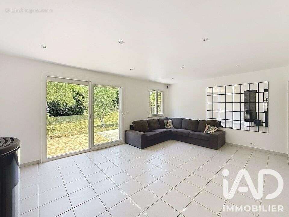 Photo 6 - Maison à LA CHAPELLE-SUR-OREUSE