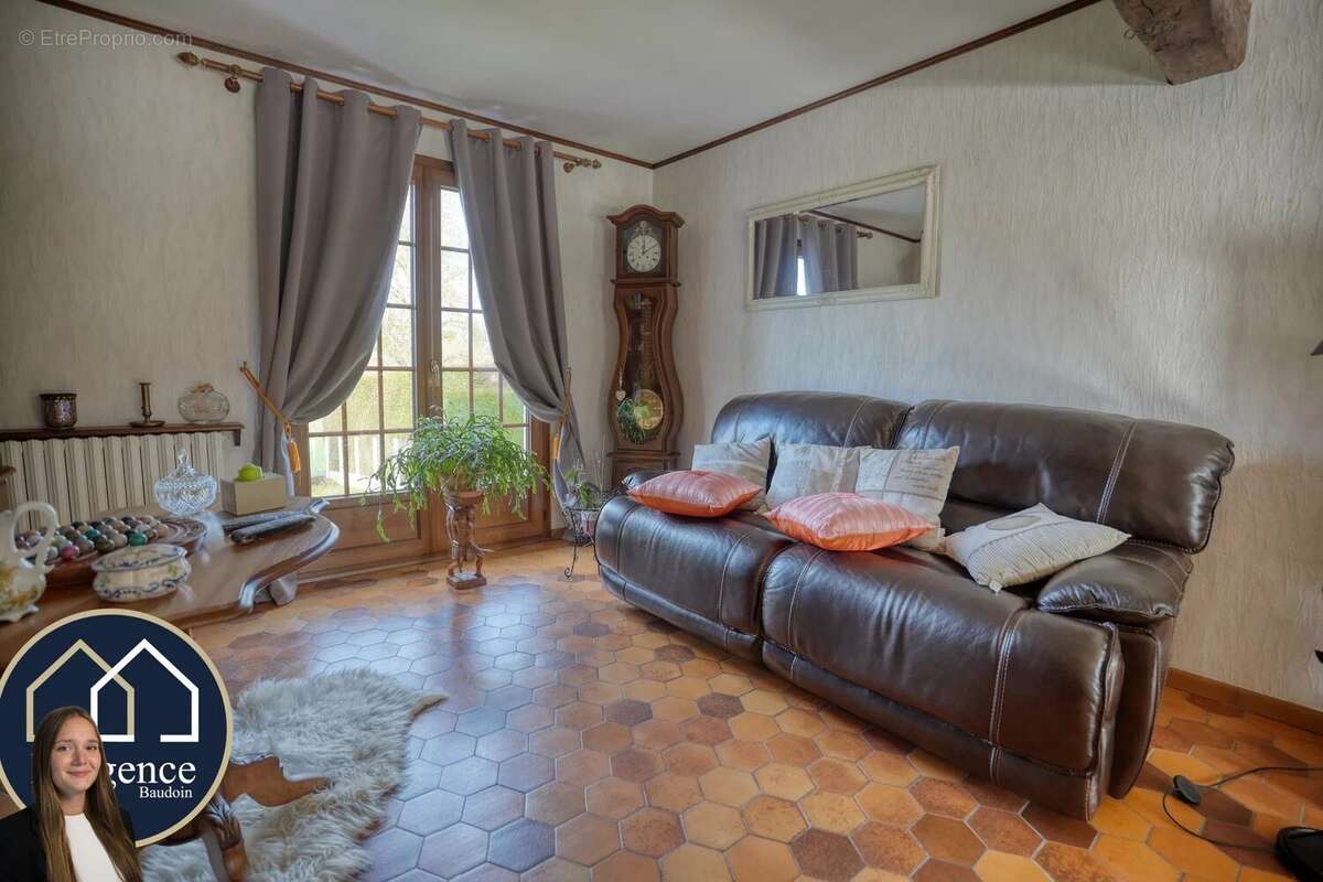 Maison à GARNAY