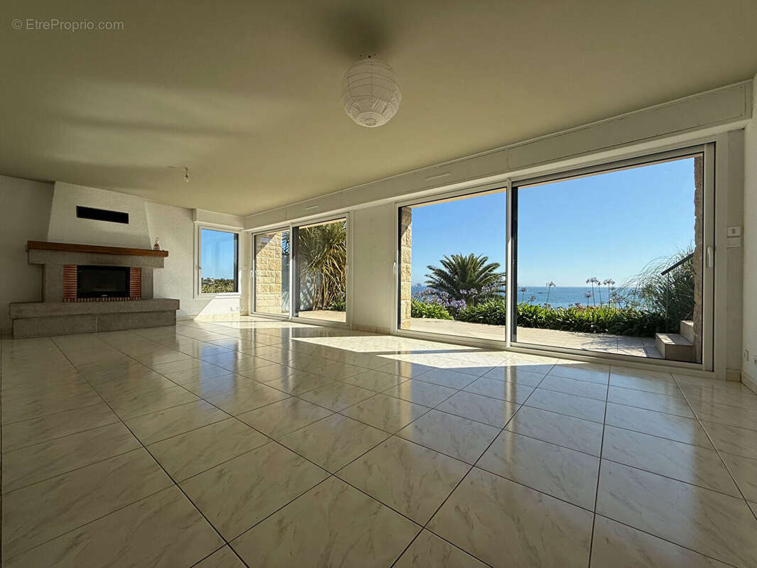 Maison à SAINT-POL-DE-LEON