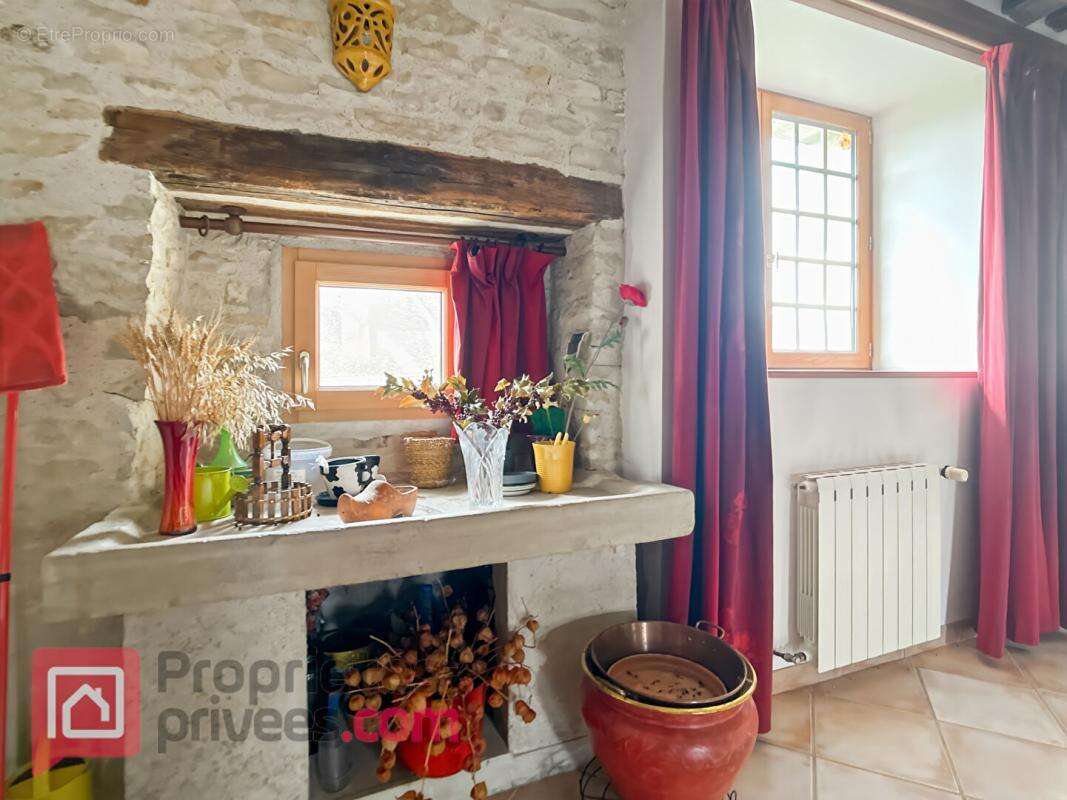 Maison Nitry 9 pièce(s) 353 m2 - photo 3