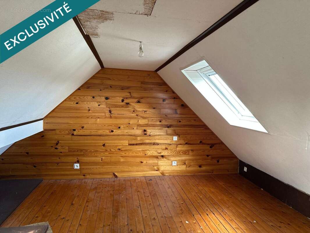 Photo 5 - Maison à LANDIVISIAU