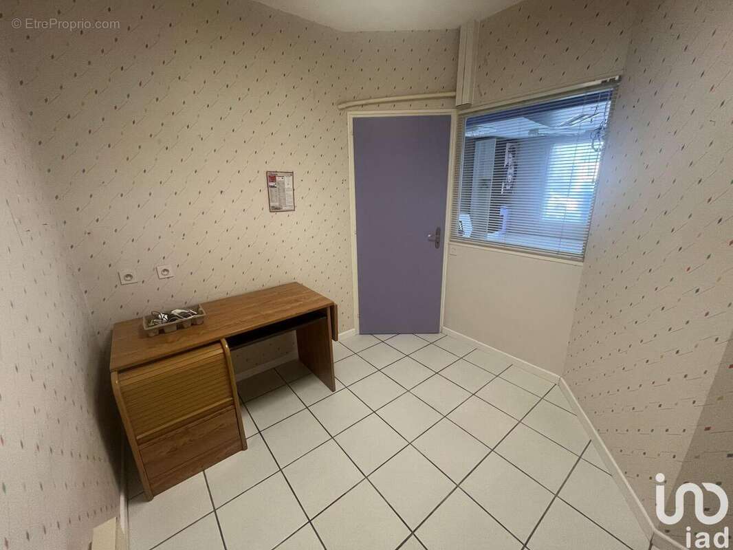 Photo 4 - Commerce à MENOMBLET