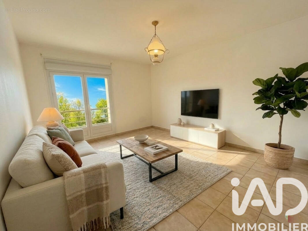 Photo 1 - Appartement à AULNAY-SOUS-BOIS