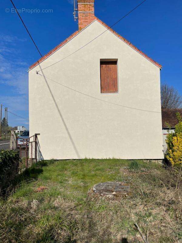 Charmante maison à fort potentiel à Champillet  Laissez parler vos envies ! - photo 2