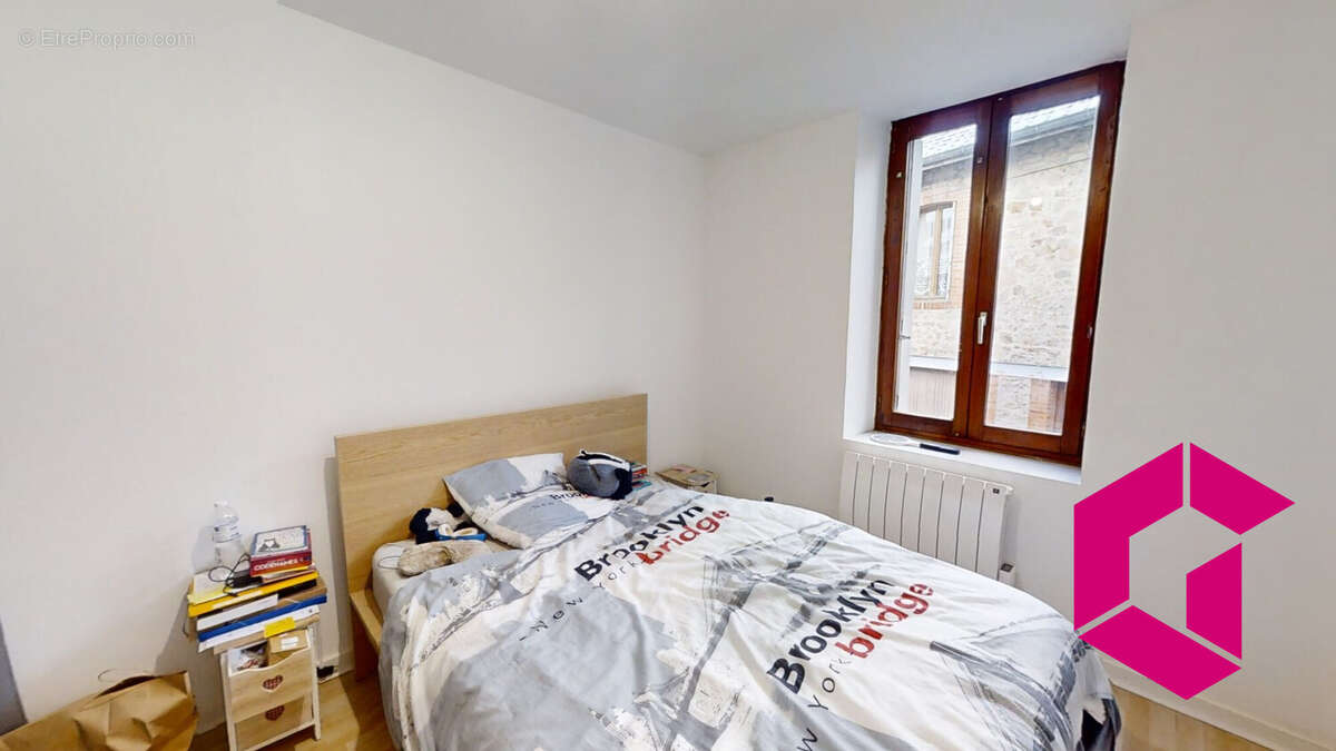 Appartement à DUNIERES