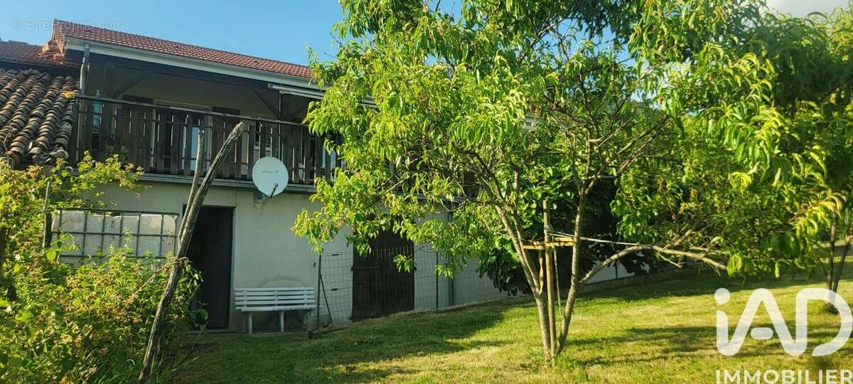 Photo 3 - Maison à BRIE-ET-ANGONNES