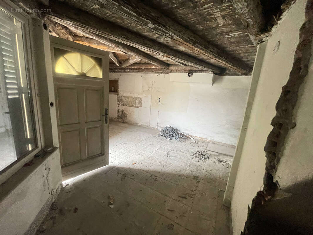 Maison à MOULINS-LES-METZ