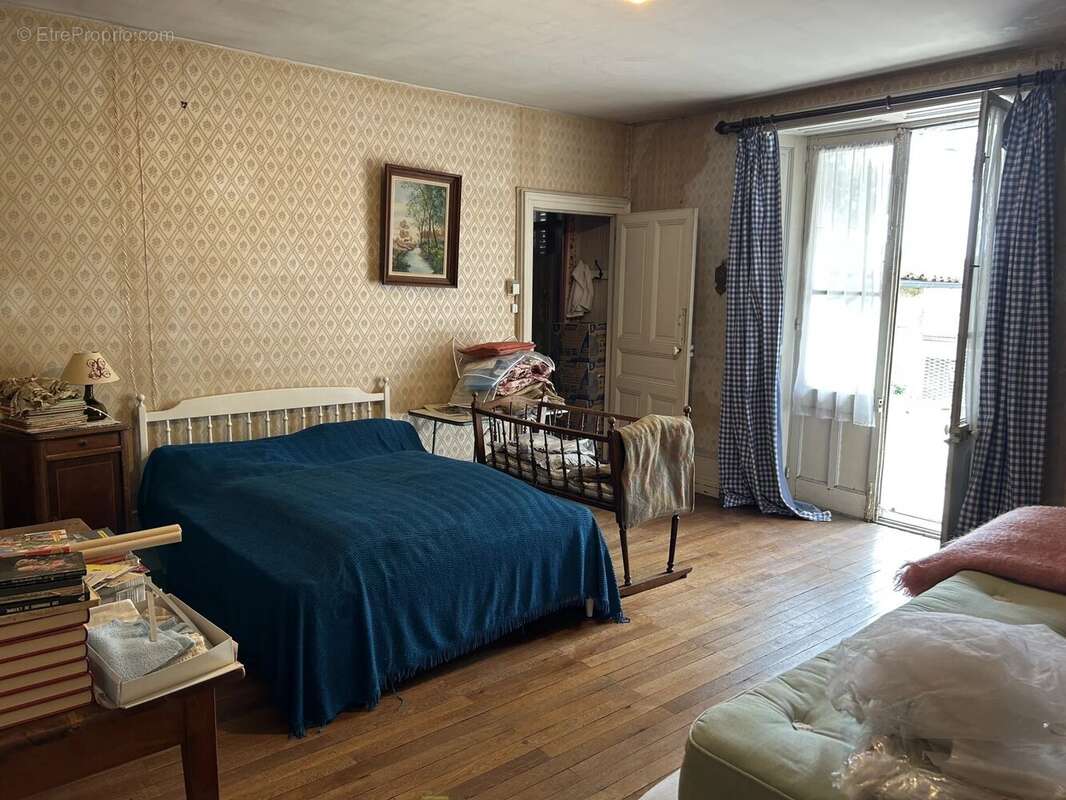 Maison 265 m² à Bressuire  - photo 24