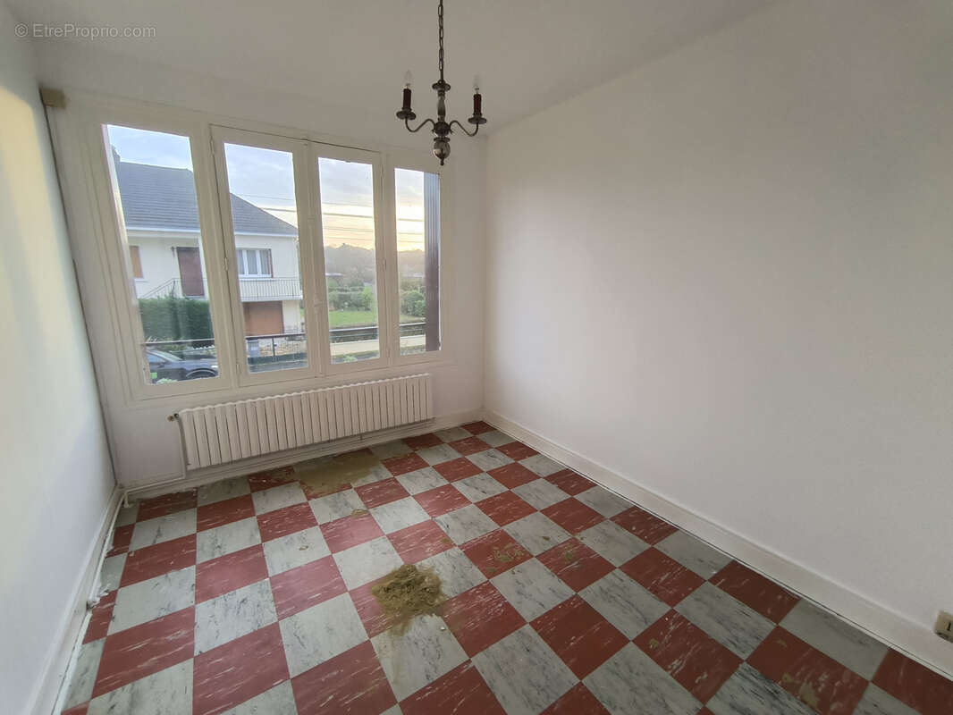 Maison à CHAMBRAY-LES-TOURS