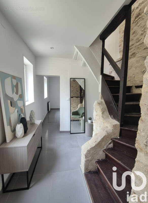 Photo 3 - Maison à JOUY-LE-CHATEL